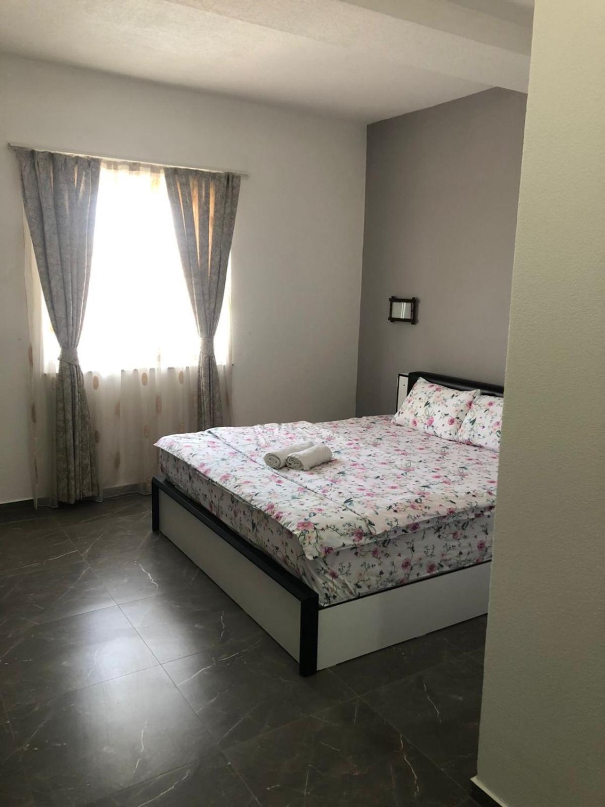Hotel Albatros Prizren Esterno foto