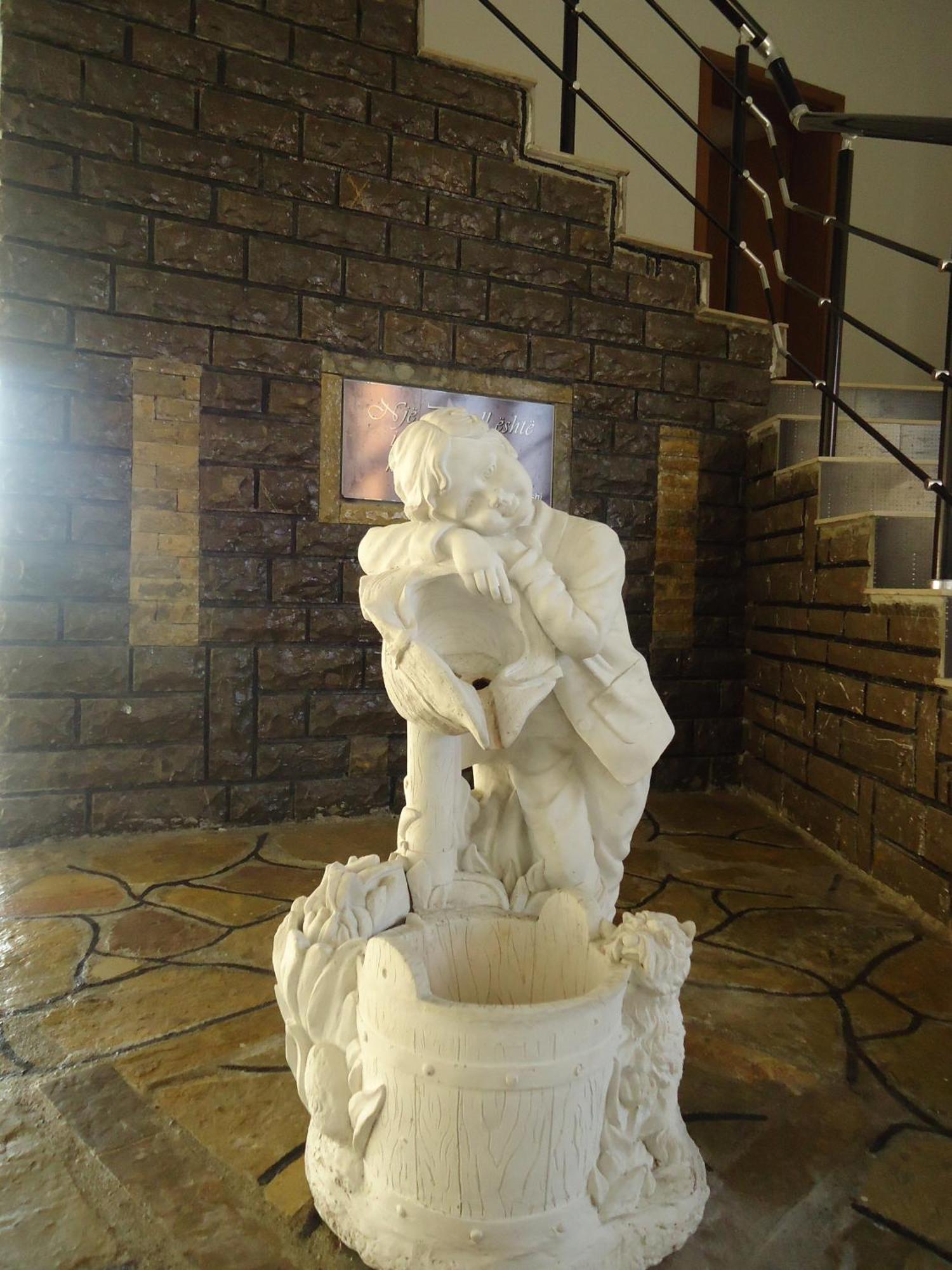 Hotel Albatros Prizren Esterno foto