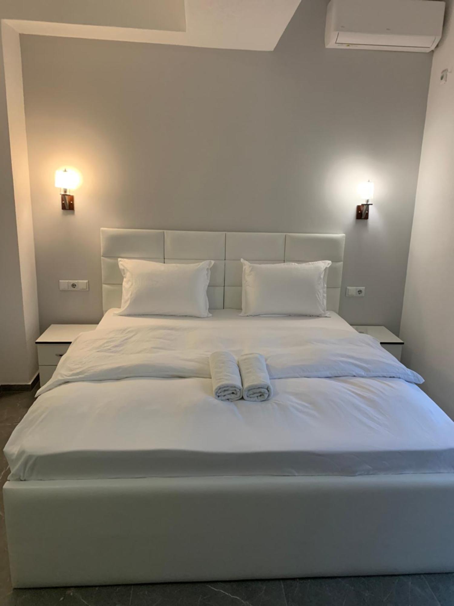 Hotel Albatros Prizren Esterno foto